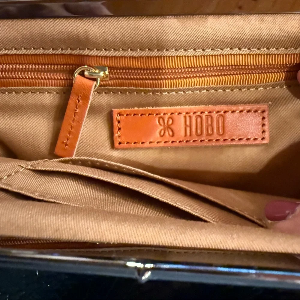 NWT HOBO Brand Crossbody Clutch - Picture 7 of 8